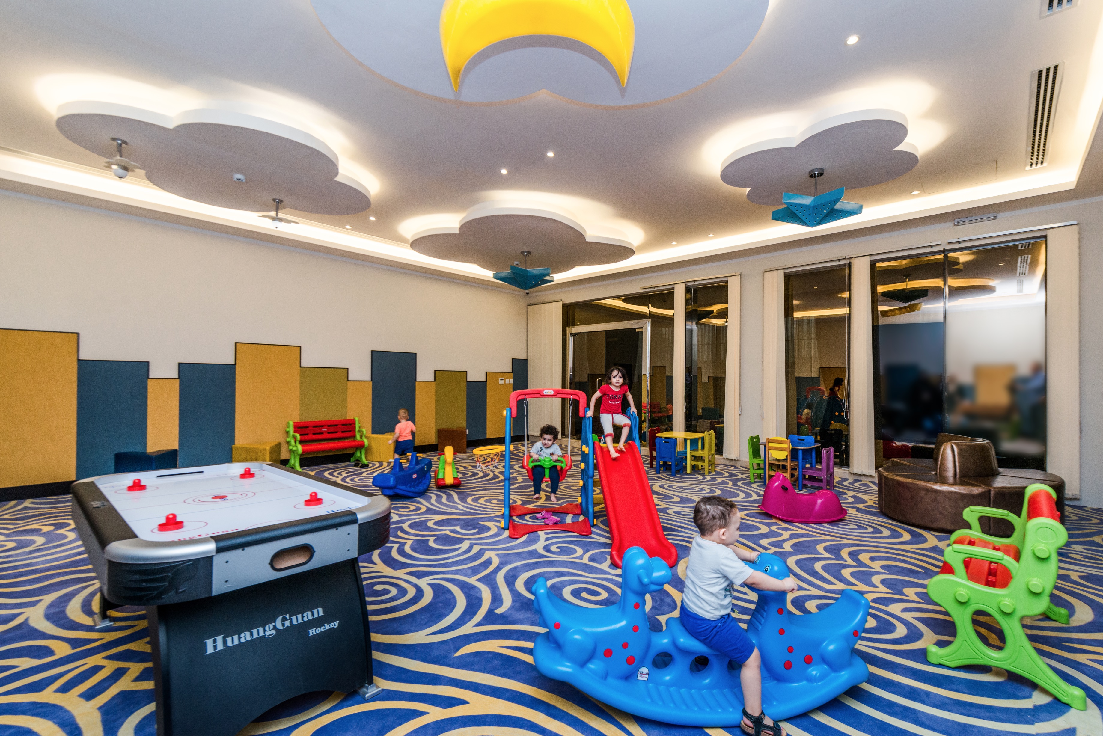 فندق بودل الصحافة