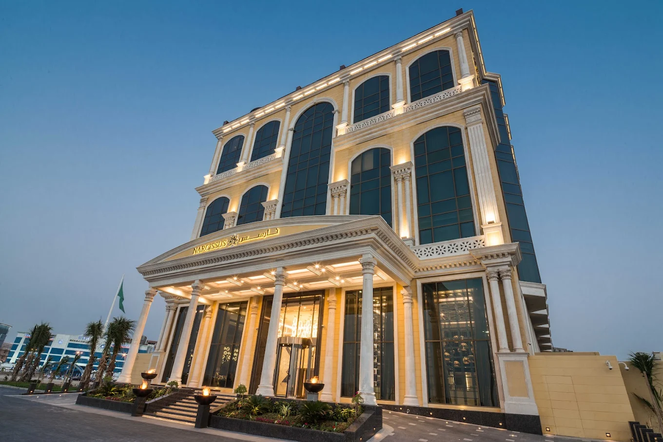 فندق نارسس الحمراء