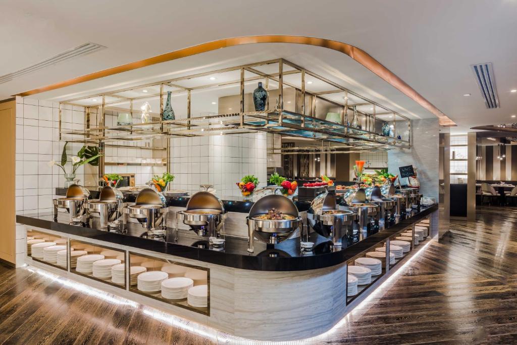 فندق نارسس الحمراء