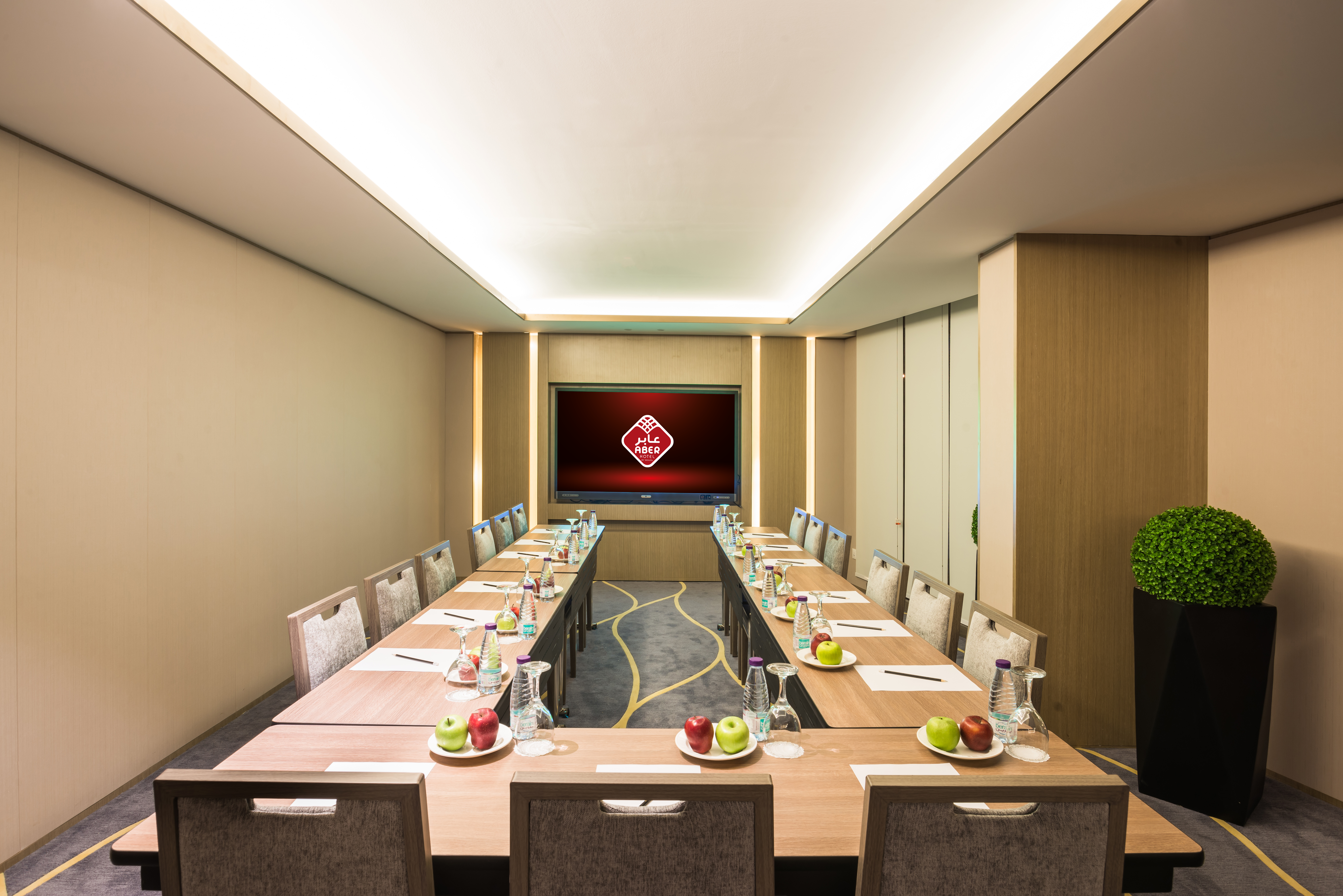 فندق عابر خميس مشيط